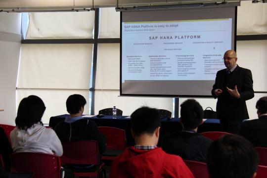 Briefing on SAP HANA